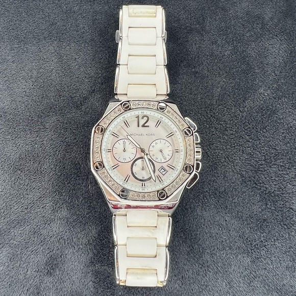 Michael Kors Accessories - Michael Kors - White & Silver Watch RARE